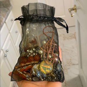 Bag of miscellaneous jewelry